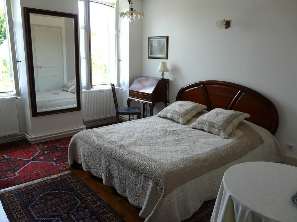 La Promenade En Champagne Bed and Breakfast Mussy-sur-Seine Kamer foto